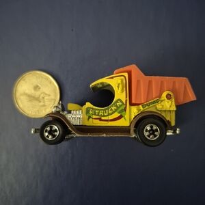 Hot Wheels A Truckin 1977 Yellow Hong Kong Base Loose Diecast